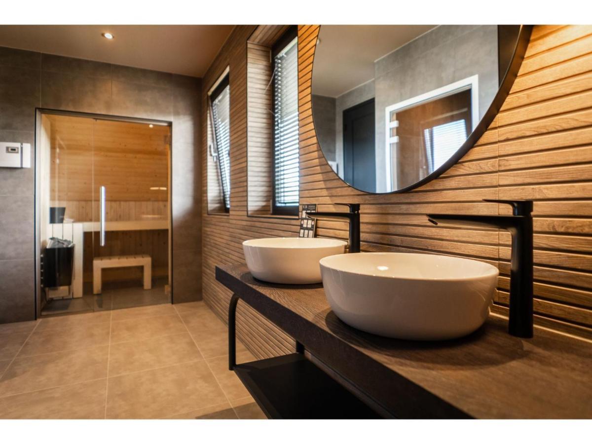 Luxury Villa With Sauna Near Beach De Cocksdorp  Exterior photo
